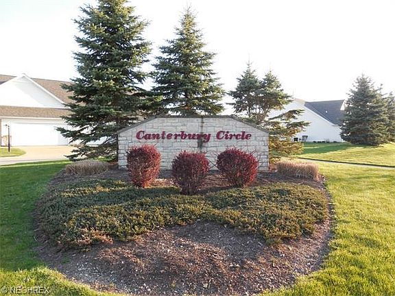 3rd image of 16 Canterbury Cir