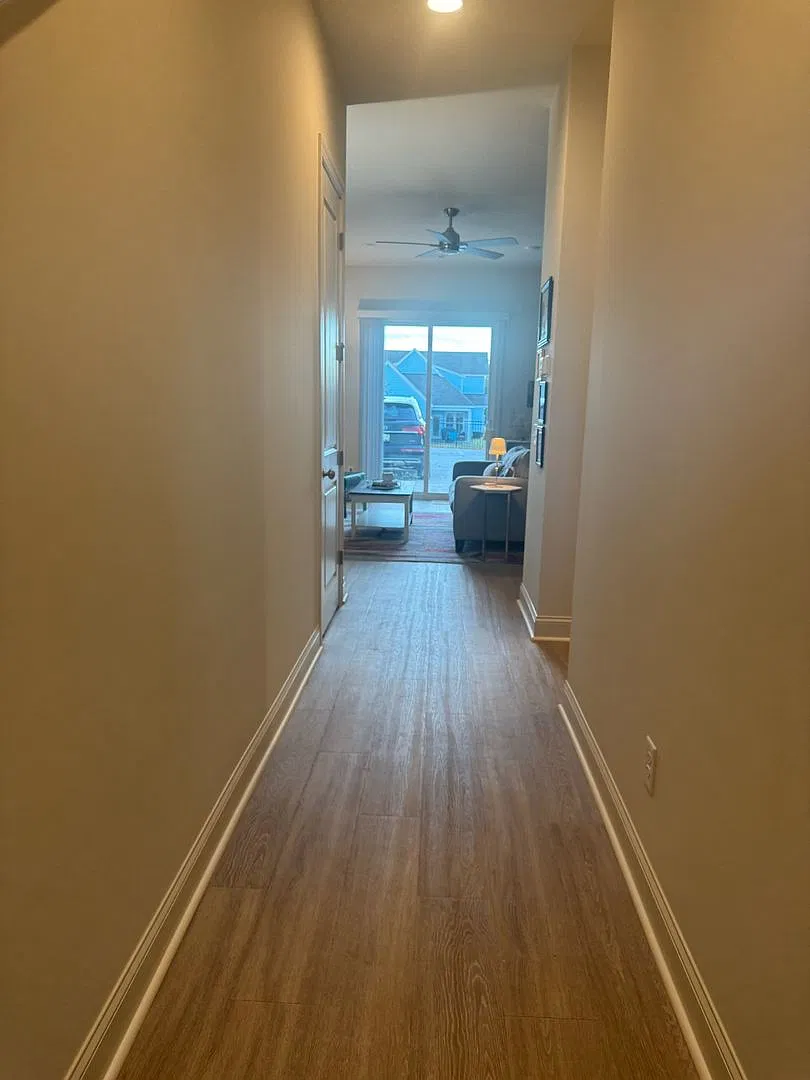 Glenwood Townhomes Unit #103 — Photo 3