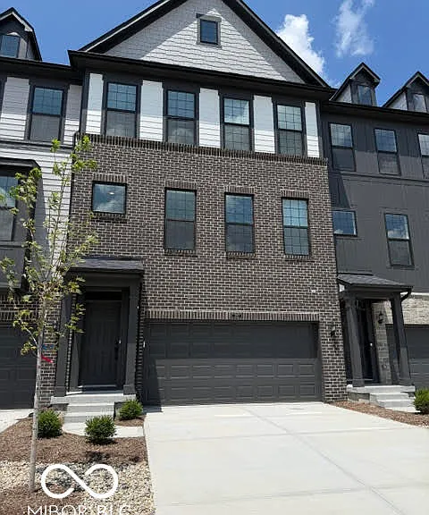 1782 Gualandri Ln — Photo 1