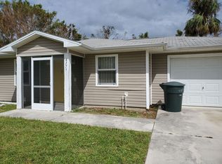 4275 Woodside Ave, Fort Myers, FL 33905