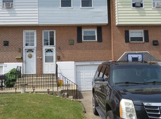 3668 Whitehall Ln, Philadelphia, PA 19114