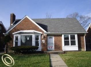 9361 Warwick St, Detroit, MI 48228
