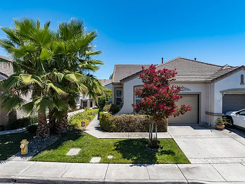 310 Upton Pyne Dr Photo 1
