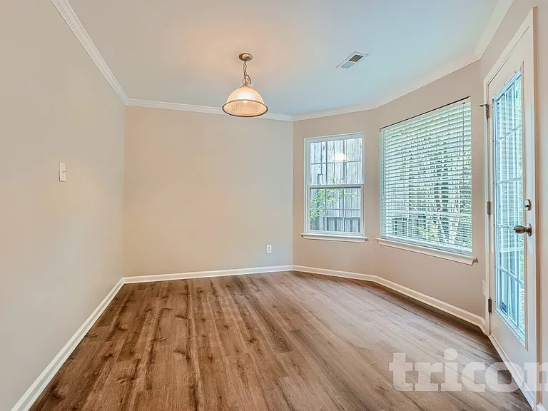 3628 Ribbonwalk Trl — Photo 16