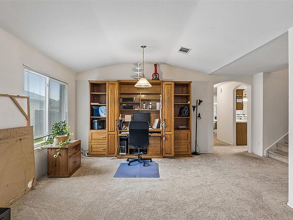5th image of 408 Glen Valley Ln