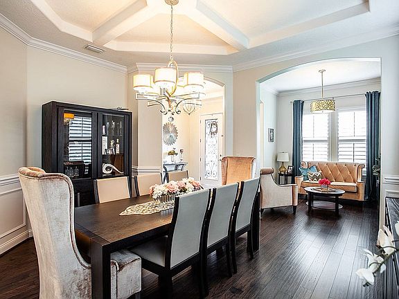 4th image of 207 Balvenie Dr