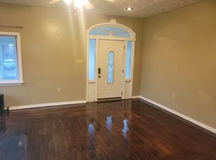122 S Hanover St, Nanticoke, PA 18634
