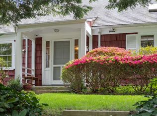 169 Linden Ln, Glen Head, NY 11545
