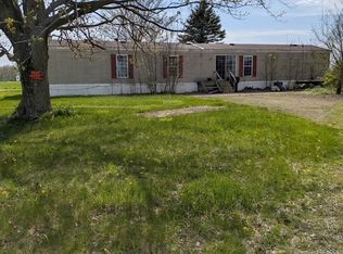 6285 Hoy Rd, Wooster, OH 44691