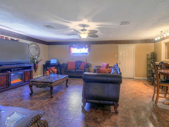 4th image of 4589 Aldridge Dr