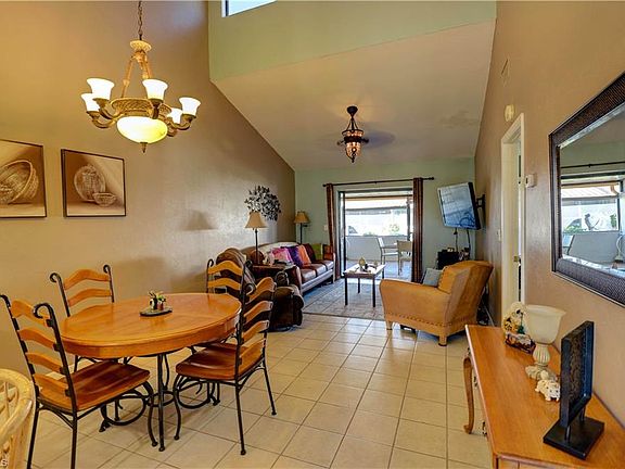 5th image of 3914 SW 8th Ct APT 105