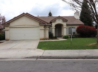 9693 N Price Ave, Fresno, CA 93720