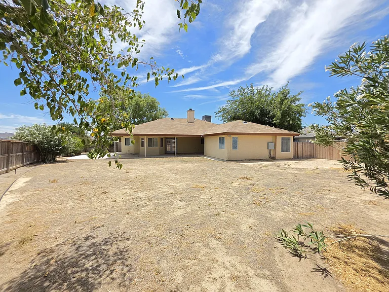 21741 Adler Dr — Photo 31