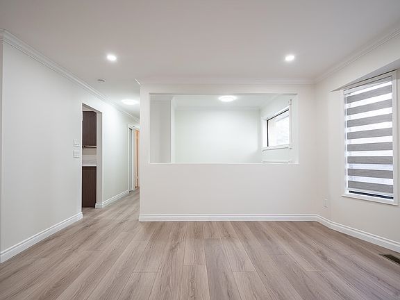 5th image of 3640 Old Clayburn Rd