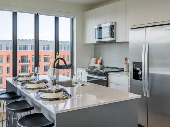 318 W Corporation St #302