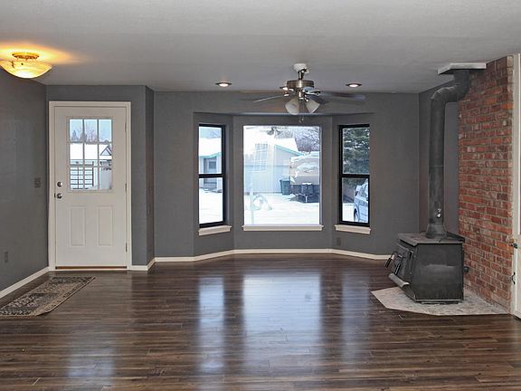 2nd image of 1508 E 1st Ave