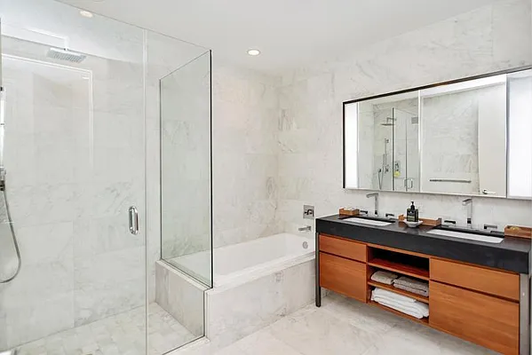 Rented by Keller Williams NYC | media 28