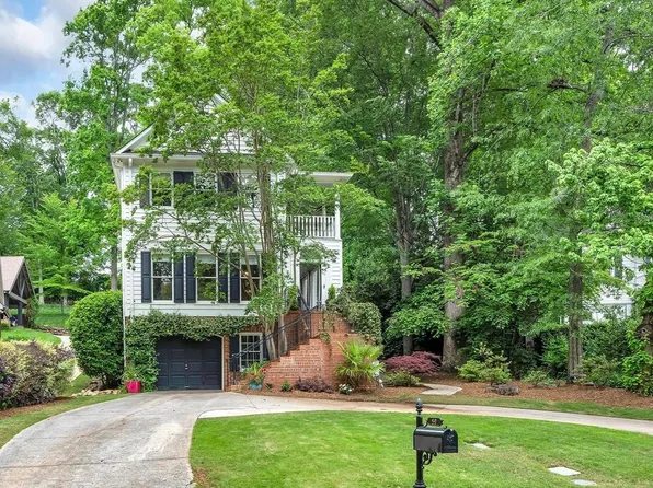 59 Rock Creek Dr, Greenville, SC 29605