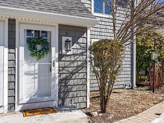 2nd image of 311 Seaside Avenue #5