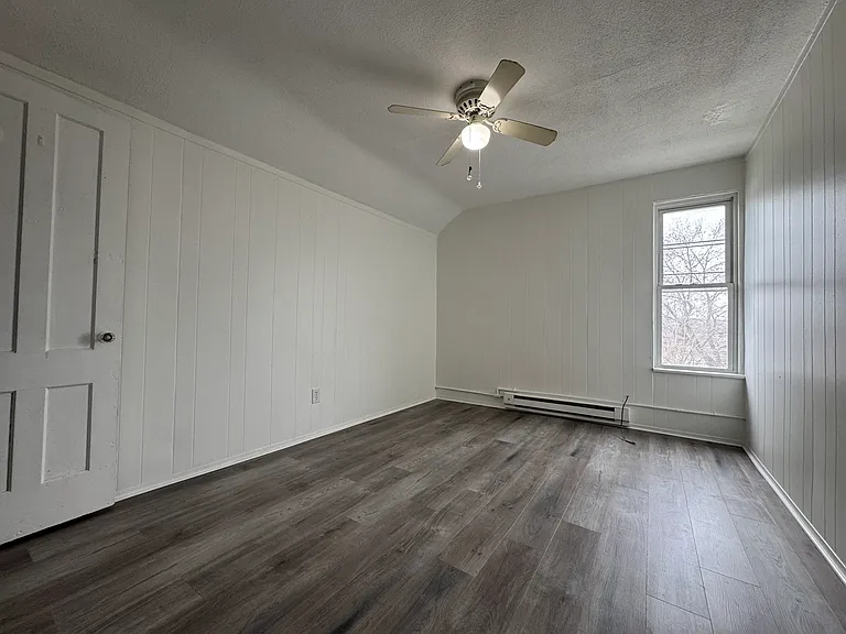 571 Baldwin St #5A — Photo 4