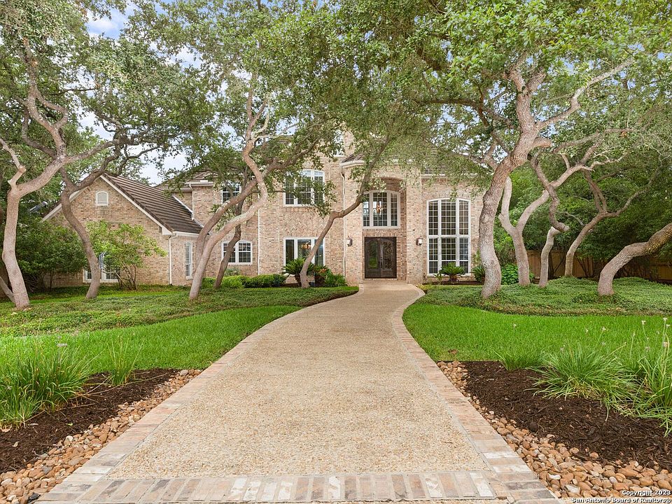 1st image of 311 POST OAK WAY