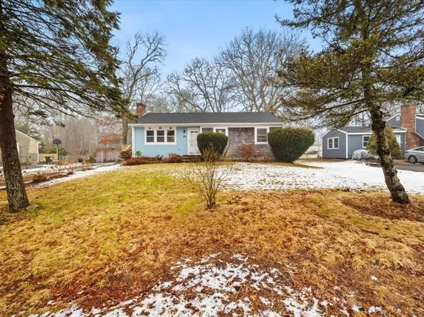 281 Megan Rd, Barnstable, MA 02630