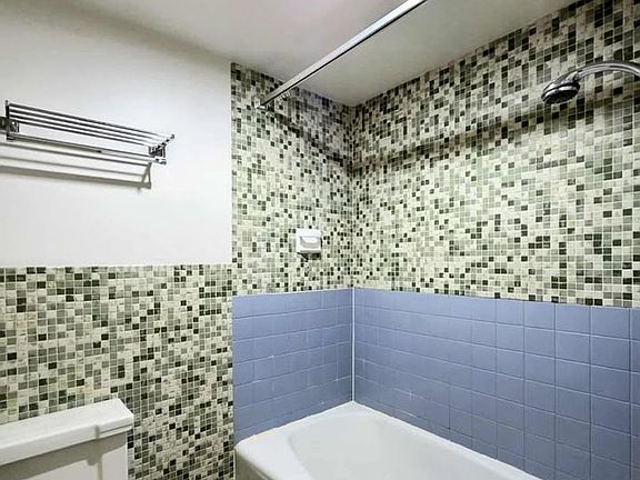 5th image of 101 N Mission St Unit 205