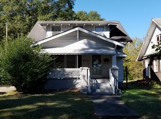 914 S Benbow Rd, Greensboro, NC 27406