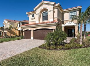 13751 Luna Dr, Naples, FL 34109