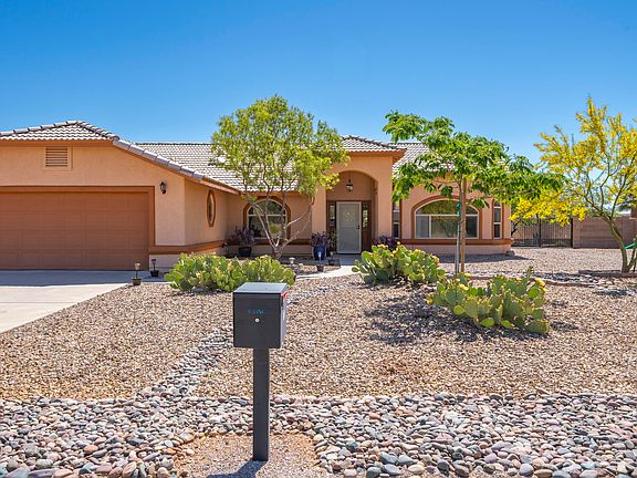 5th image of 4203 S BOTTLE BRUSH Lane