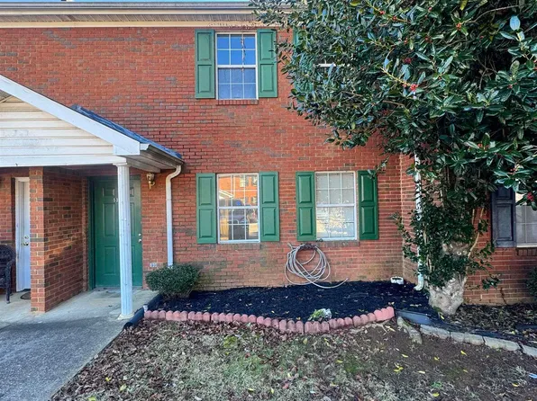 5309 Whisperwood Ct, Anniston, AL 36206