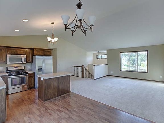 5th image of 3327 235th Ln NW