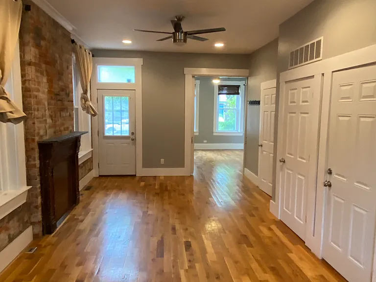 1418 Pullan Ave #1 — Photo 5