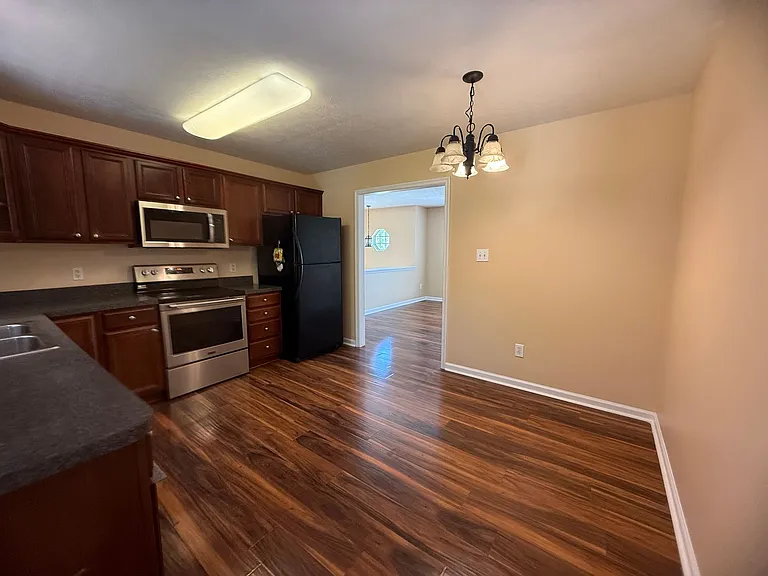 108 Judd Ct — Photo 18
