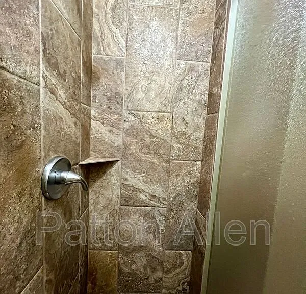 1 Middlemont Ave — Photo 20