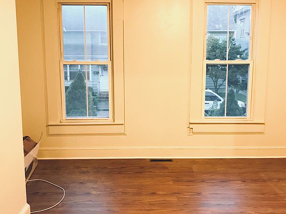 3rd image of 32 Spaulding St