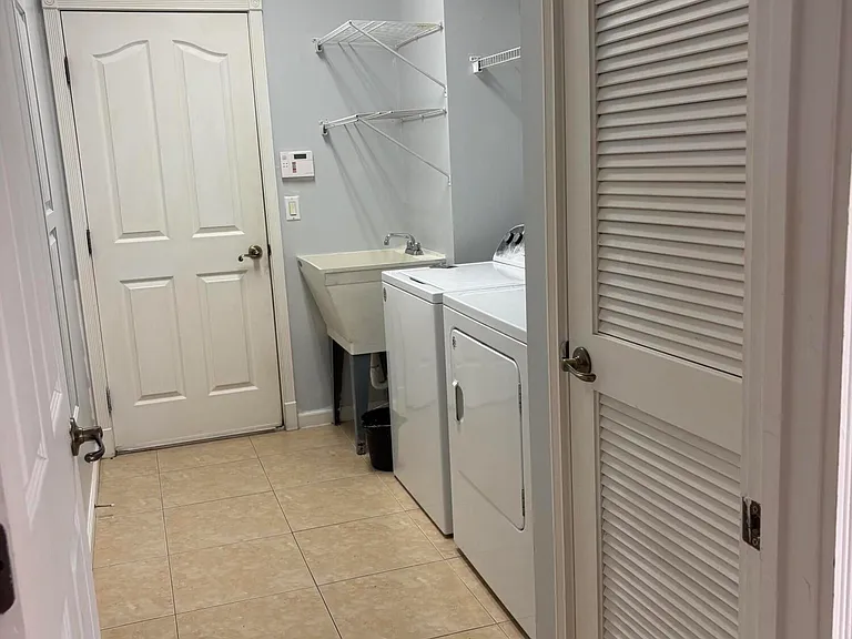 2126 SW Gailwood St — Photo 16