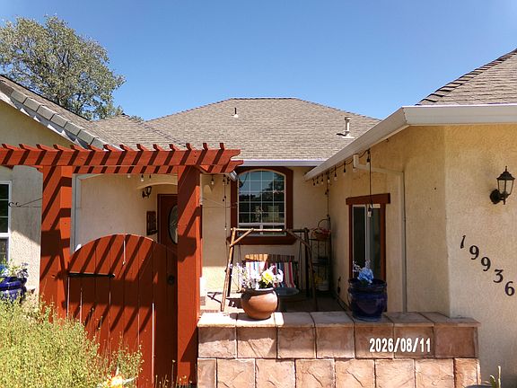 3rd image of 19936 Freshwater Dr