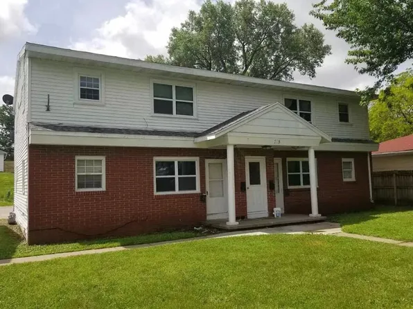 215 Miriam Dr, Waterloo, IA 50702
