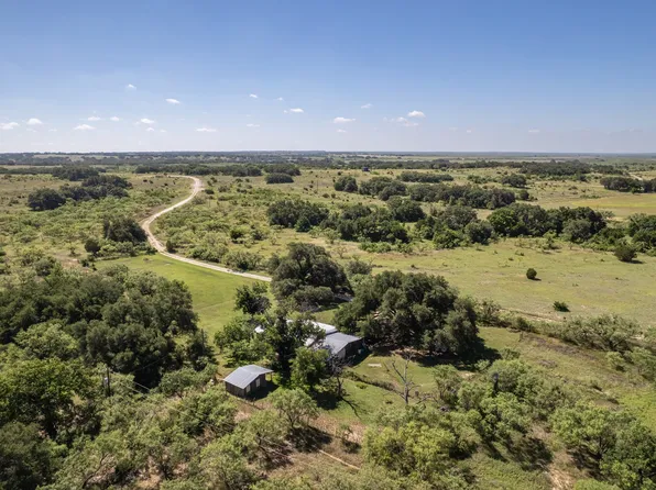 1570 Fm 2805, Talpa, TX 76882