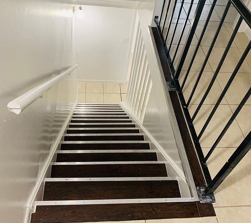 1st image of 8011 NW 35th Ct APT 3