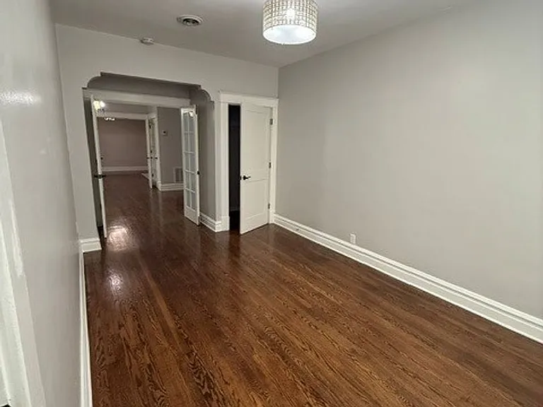 4734 McPherson Ave — Photo 22