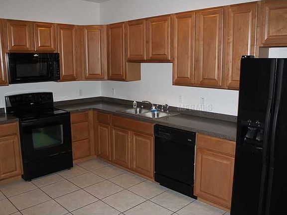 Large kitchen 