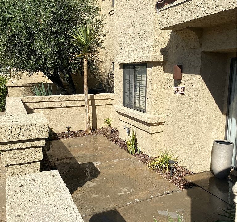 1st image of 34023 Calle Mora
