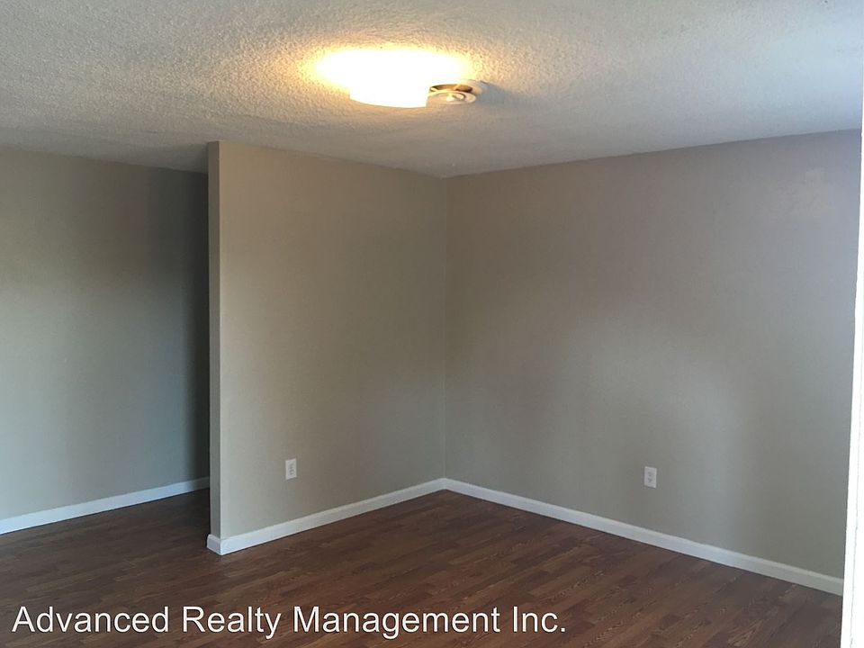 2nd image of 1127 Knotts St APT 5
