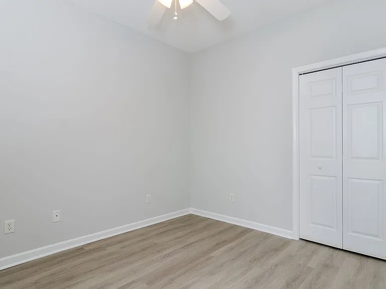 6464 Bradbury Ct — Photo 17