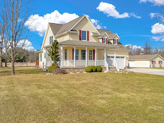 5th image of 5948 Babcock Rd