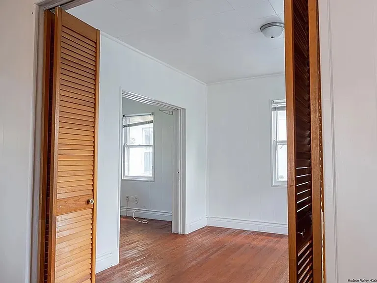82 Prospect St — Photo 6