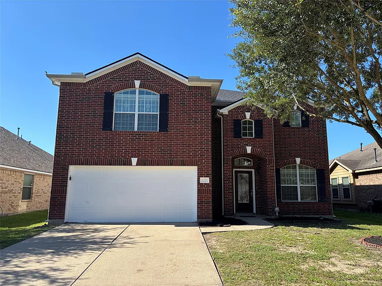 21223 Colton Cove Dr — Photo 2