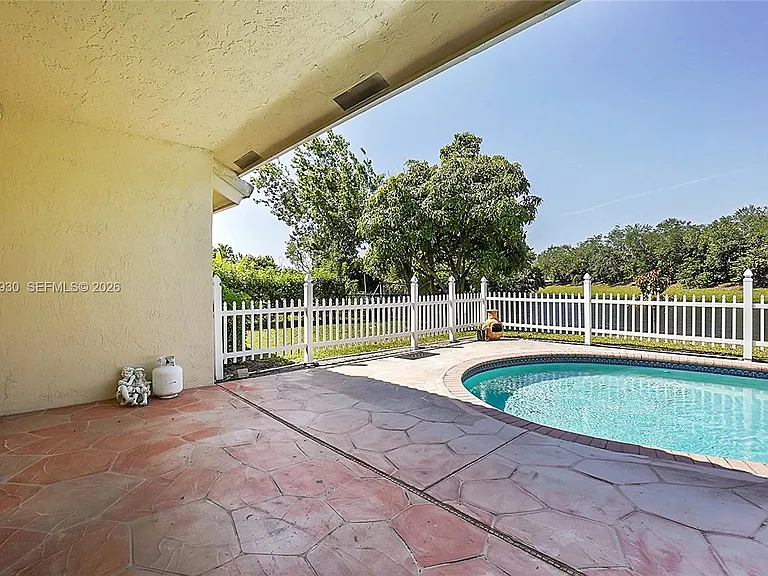 1574 NW 103rd Ter — Photo 54